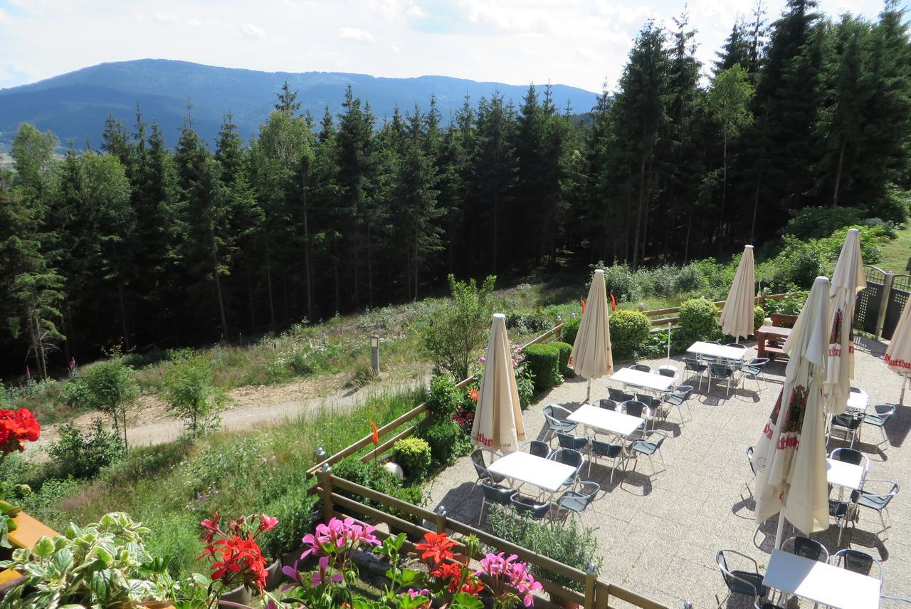 Hotel Kolmsteiner Hof Neukirchen beim Heiligen Blut Esterno foto
